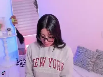 Emma_Lunny – webcam model profile photo Image 7