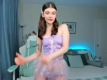 CassieGil – webcam model profile photo Image 13