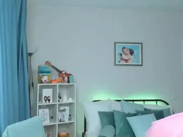 CassieGil – webcam model profile photo Image 5