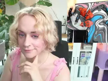 KataKovalenko – webcam model profile photo Image 2