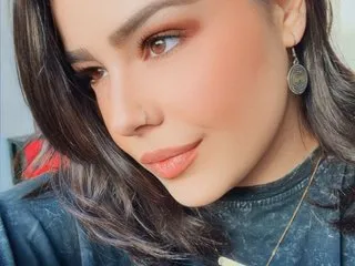 VivianWilson – webcam model profile photo Image 2