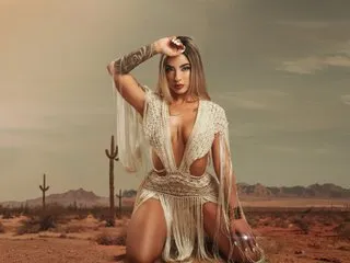 NinaFontana – webcam model profile photo Image 3