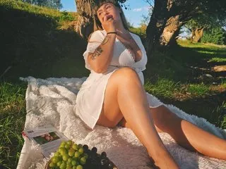 XStormy – webcam model profile photo Image 2