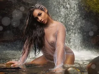 LunaKrismas – webcam model profile photo Image 4