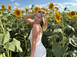 SofieLee – webcam model profile photo Image 3