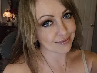 HANNIA_BAILEYS – webcam model profile photo Image 6