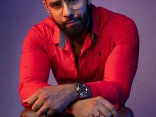 NaughtyNinaX – webcam model profile photo Image 4