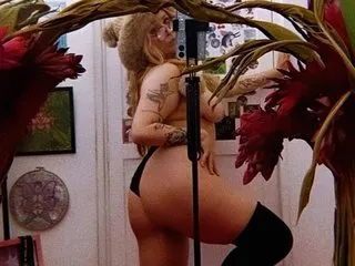 CelesteCoquette – webcam model profile photo Image 7