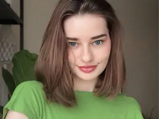 DemiLinda – webcam model profile photo