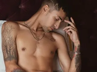 BrisaEvans – webcam model profile photo Image 4