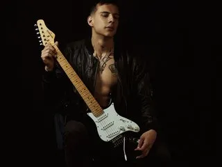 Dustin_Sonne – webcam model profile photo