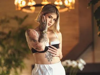 KataGarcia – webcam model profile photo Image 2