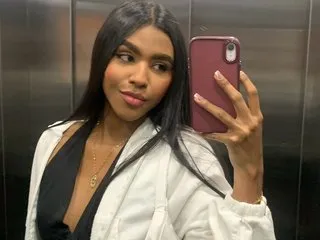 HilaryJans – webcam model profile photo Image 5