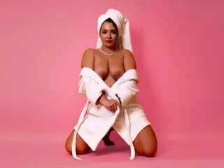 GreciaMorgan – webcam model profile photo Image 4