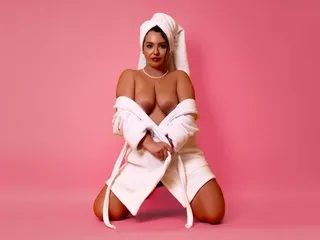 Noya – webcam model profile photo Image 5