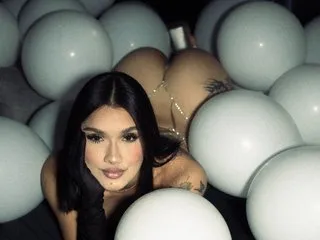 GreciaMorgan – webcam model profile photo Image 2