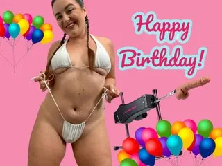 CarolineHailey – webcam model profile photo Image 3