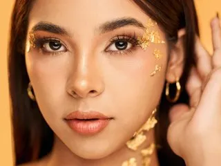 PamelaVegga – webcam model profile photo Image 8