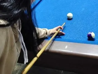 LisWalton – webcam model profile photo Image 10