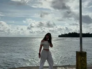 Adelle_Vixen – webcam model profile photo Image 6