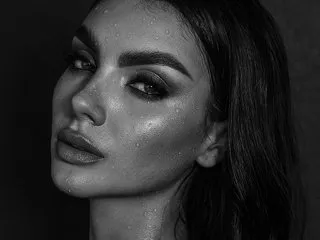 MIZUKI88888 – webcam model profile photo Image 3