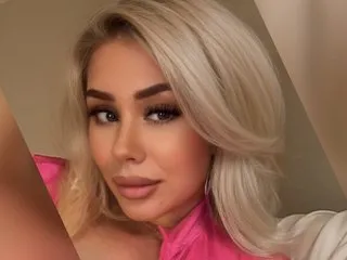 ElianaGarcia – webcam model profile photo Image 2