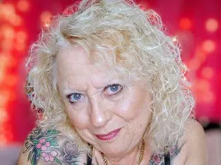 LunaKrismas – webcam model profile photo Image 4