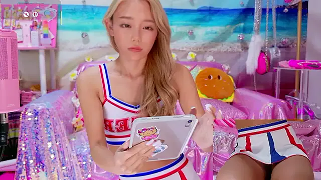 Lia_Brooks – webcam model profile photo Image 13