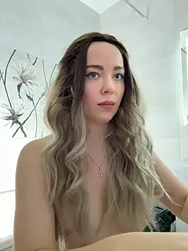 CheerryX – webcam model profile photo Image 17