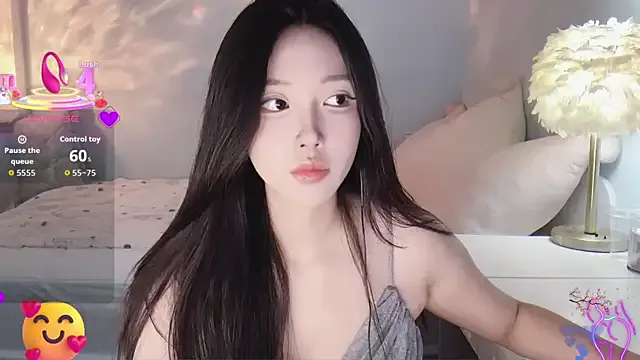 IsabellaSanz – webcam model profile photo Image 17