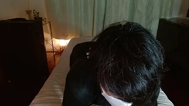 ArieliciousXXX – webcam model profile photo Image 6