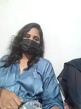 Amelie_hopkins – webcam model profile photo Image 2