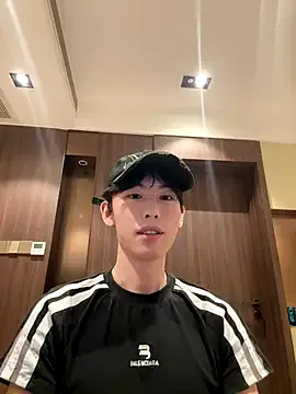 nik_sharp – webcam model profile photo Image 17