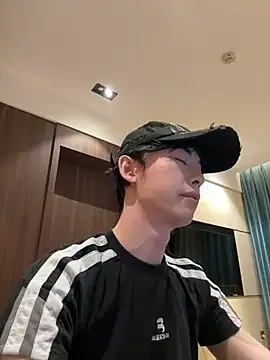 nik_sharp – webcam model profile photo Image 8