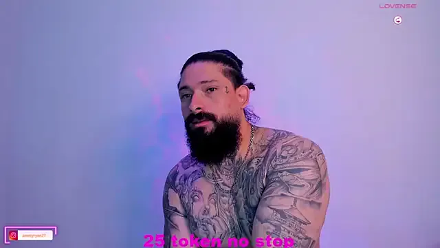 magic_rousse – webcam model profile photo Image 11