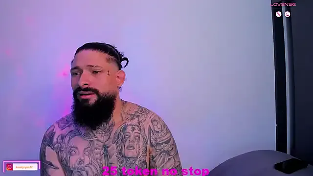 magic_rousse – webcam model profile photo Image 17