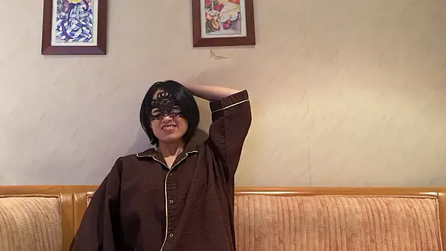 KaraNoir – webcam model profile photo Image 11