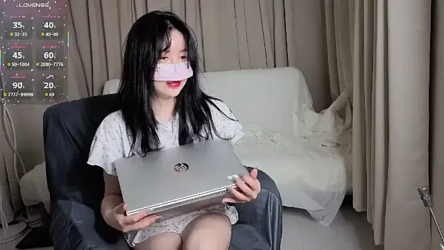 Elis_Fox – webcam model profile photo Image 18