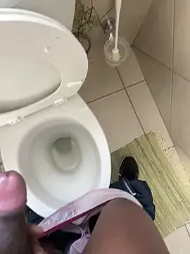 CarlaHoll – webcam model profile photo Image 8