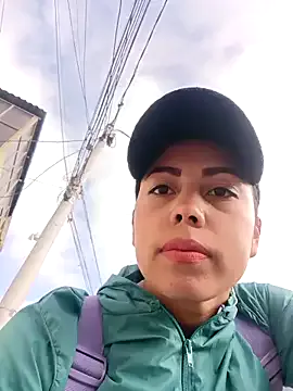 KaraNoir – webcam model profile photo Image 5