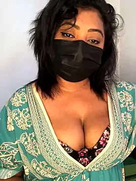 CassieGil – webcam model profile photo Image 11