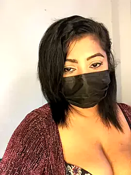 CassieGil – webcam model profile photo Image 12