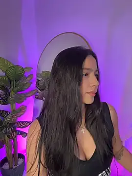 NathaliaNat – webcam model profile photo Image 15