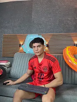 KhloeWonders – webcam model profile photo Image 6