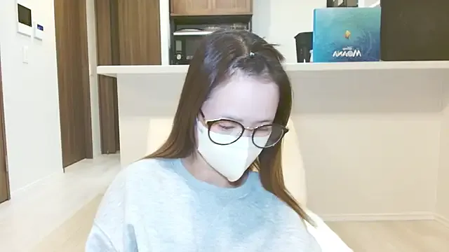 LisanaSmith – webcam model profile photo Image 18