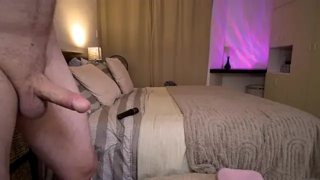 CassieGil – webcam model profile photo Image 4