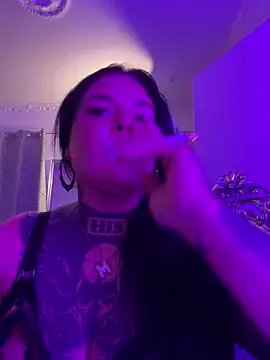 JuliaQuinn – webcam model profile photo Image 11