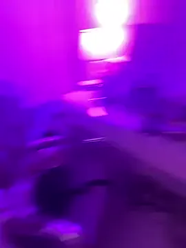 JuliaQuinn – webcam model profile photo Image 14