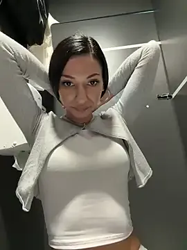 Chloe_Sins – webcam model profile photo Image 17