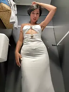 Chloe_Sins – webcam model profile photo Image 3